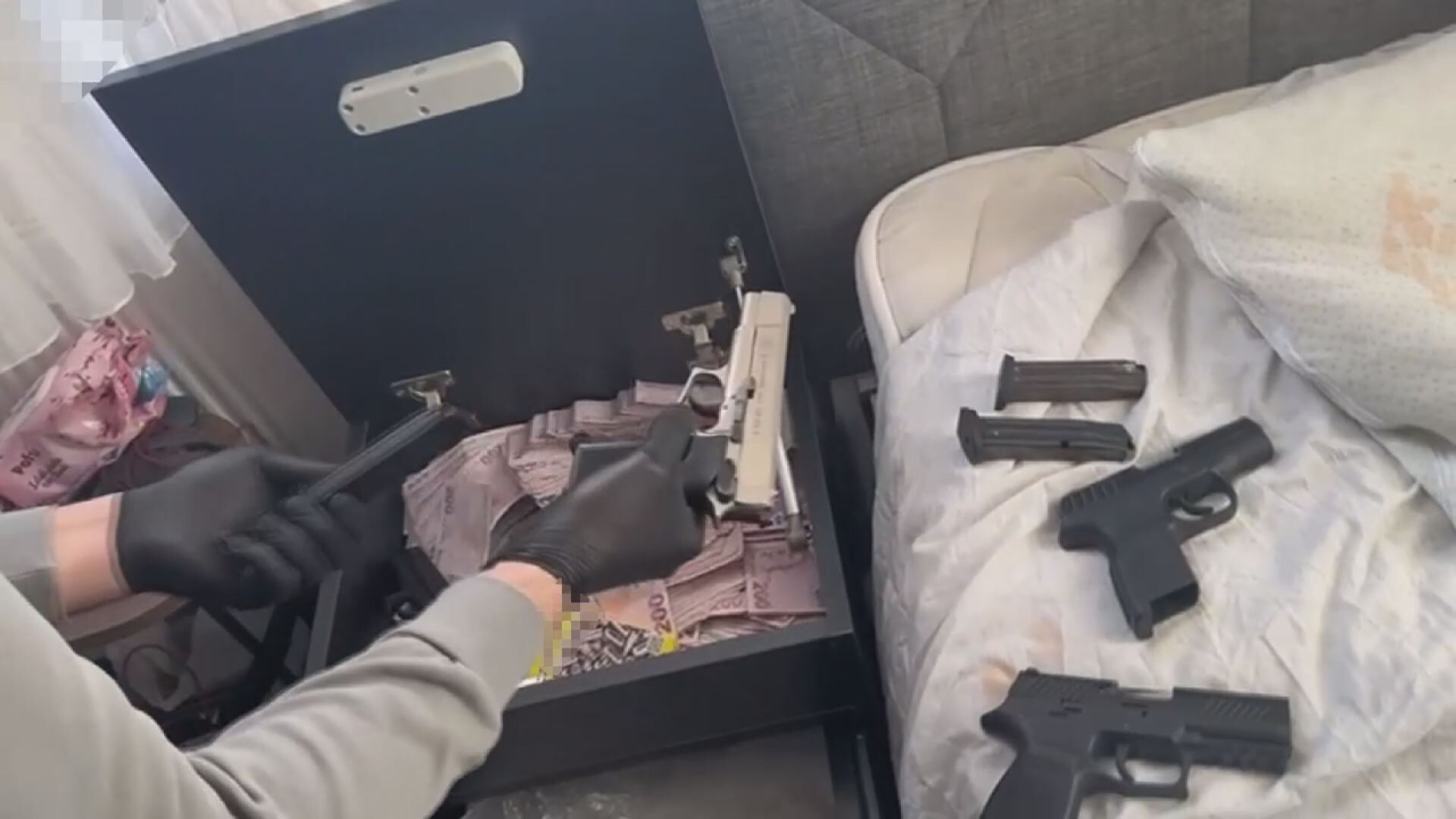 I S T A N B U L M A L T E P E D E U Y U S T U R U C U O P E R A S Y O 1216631 361752